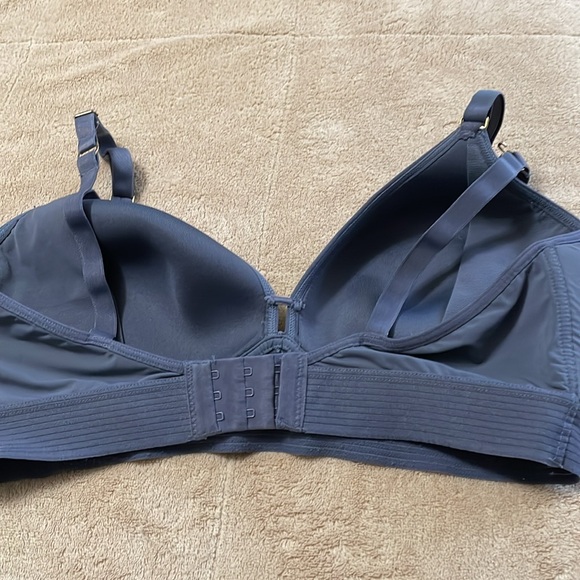 Lively Bras - Picture 8 of 10